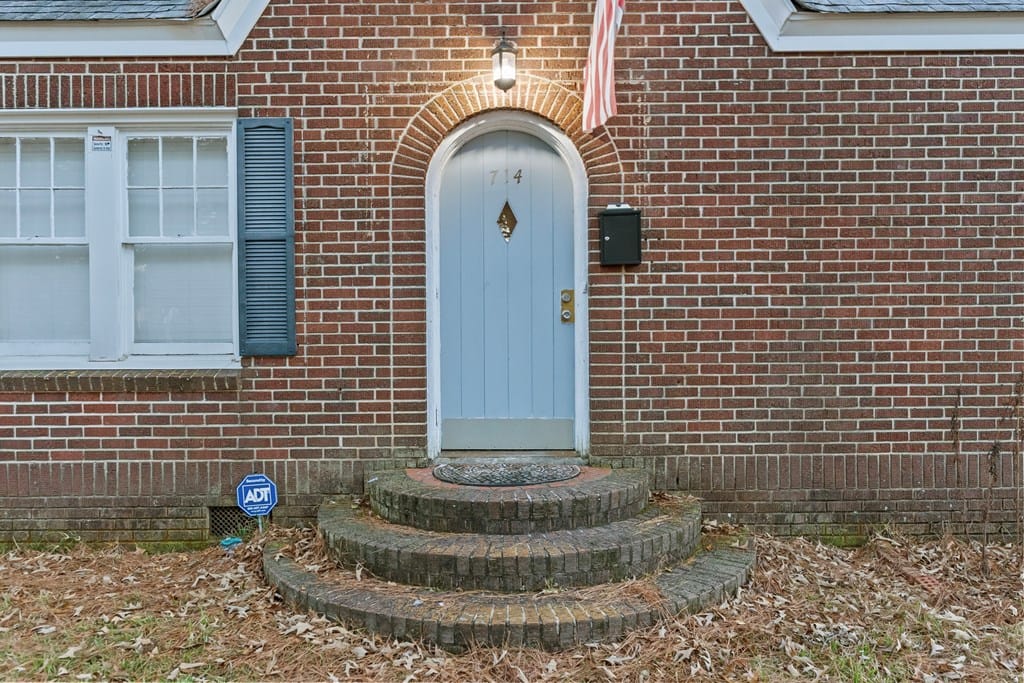 714 W 3rd Ave, Albany, GA 31701