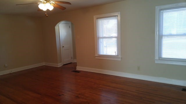 1002 7th Ave, Albany, GA 31701, A side - living room