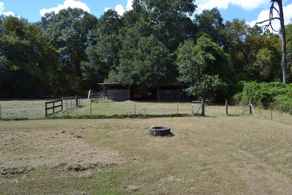130 Winifred Rd, Leesburg, GA 31763
