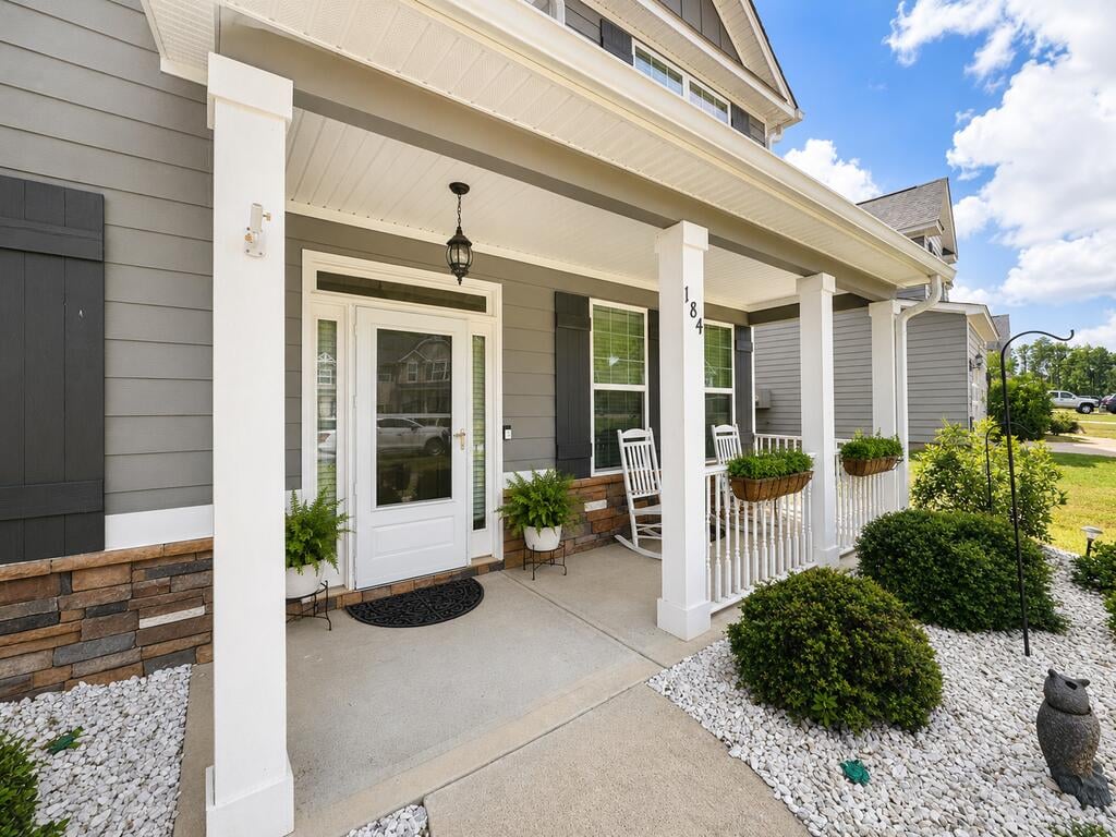 184 Cedar Wy, Hamilton, GA 31811
