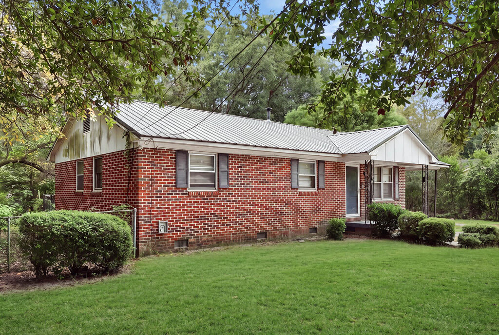 1210 W Gordon Ave, Albany, GA 31707