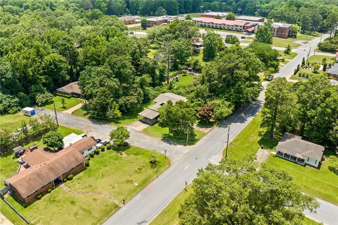 601 MCLURE, OPELIKA, AL, 36801 — Photo 3