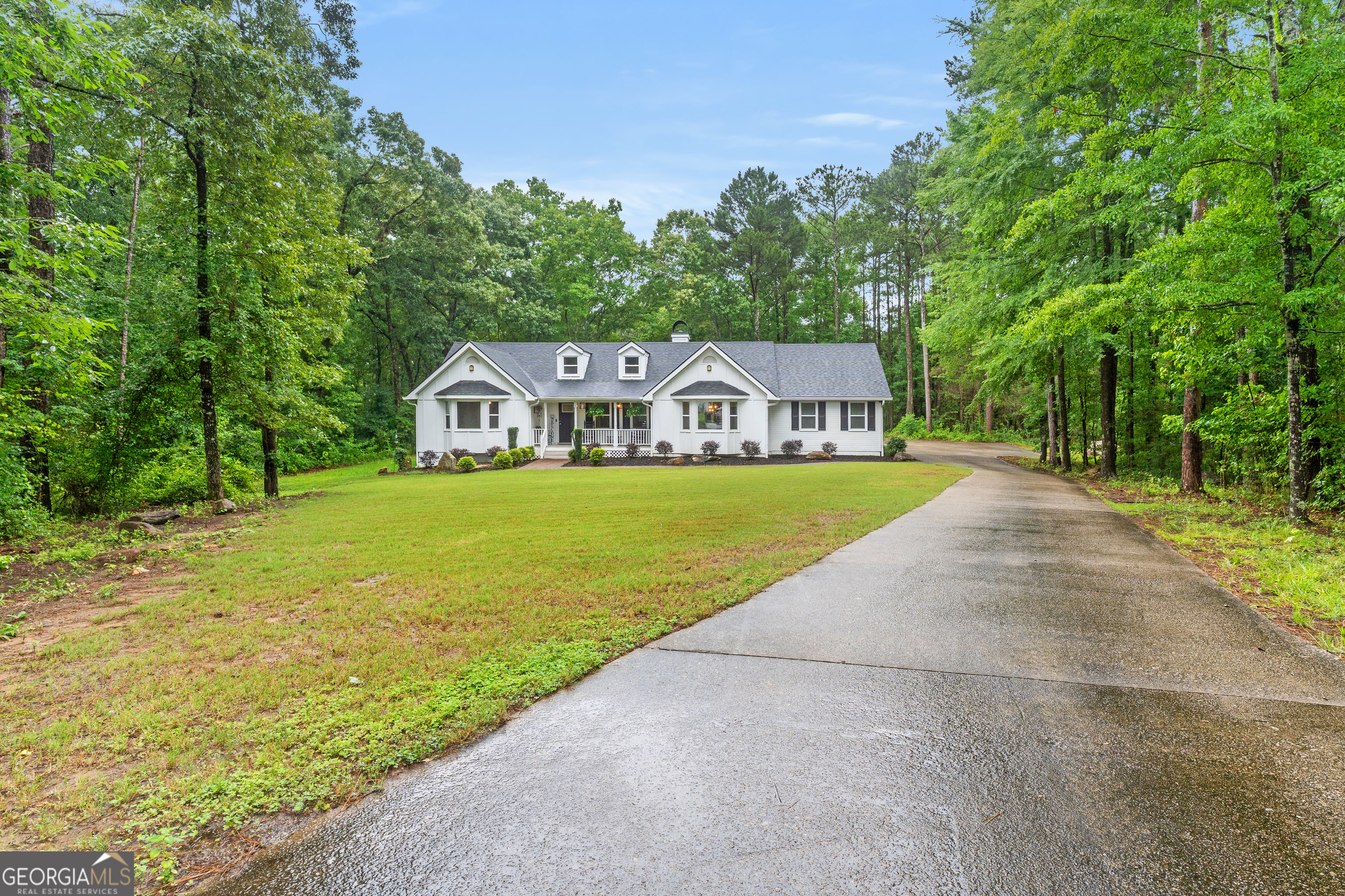 20 Turkey Point Dr, LaGrange, GA 30240