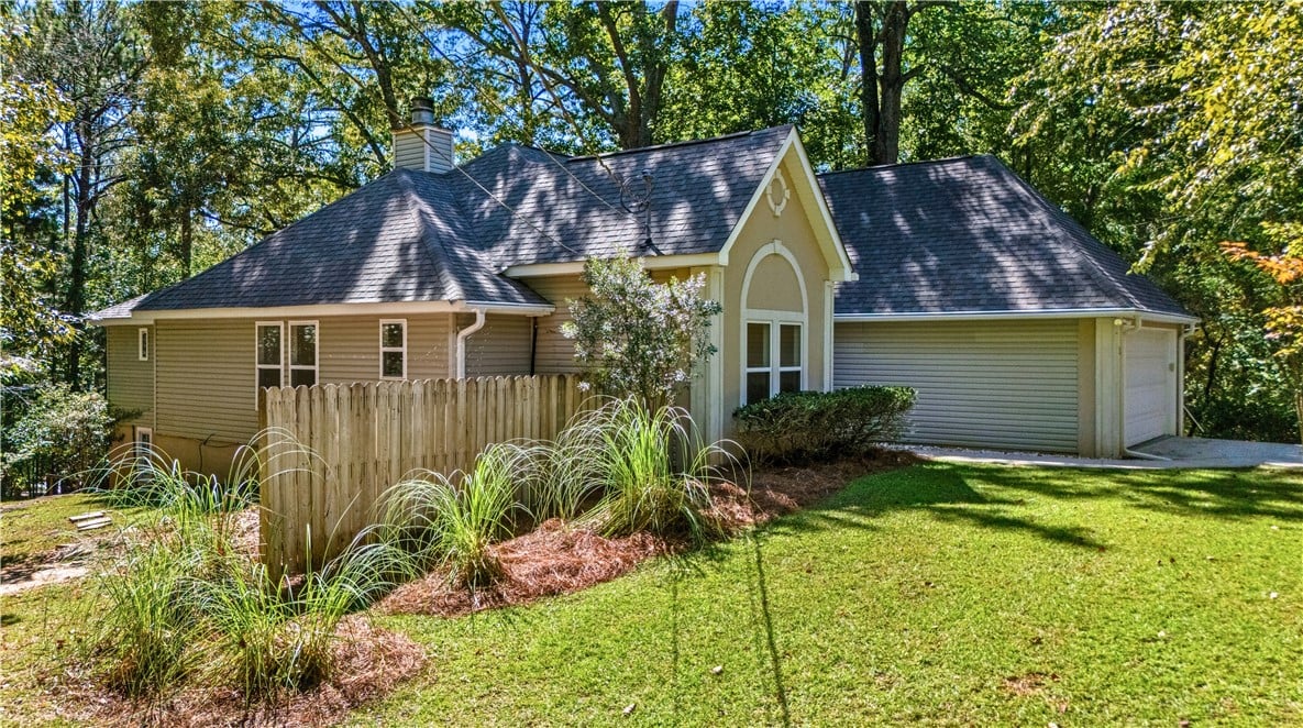 12 Lunker Ct, Dadeville, AL 36853