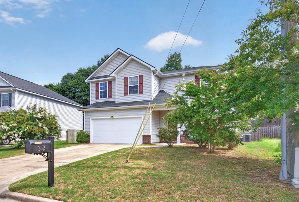 32 Willow Trace Dr, Phenix City, AL 36869