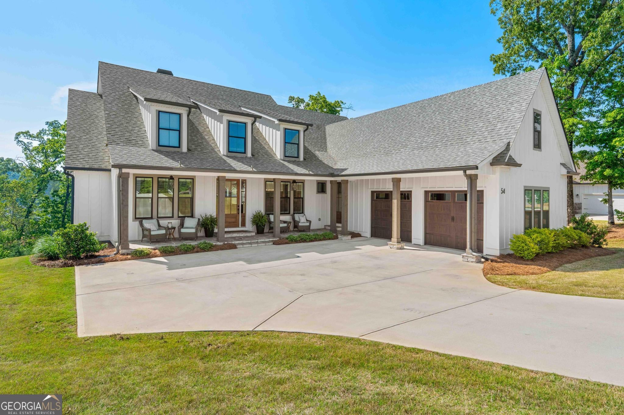 54 N Cove Dr, Newnan, GA 30263