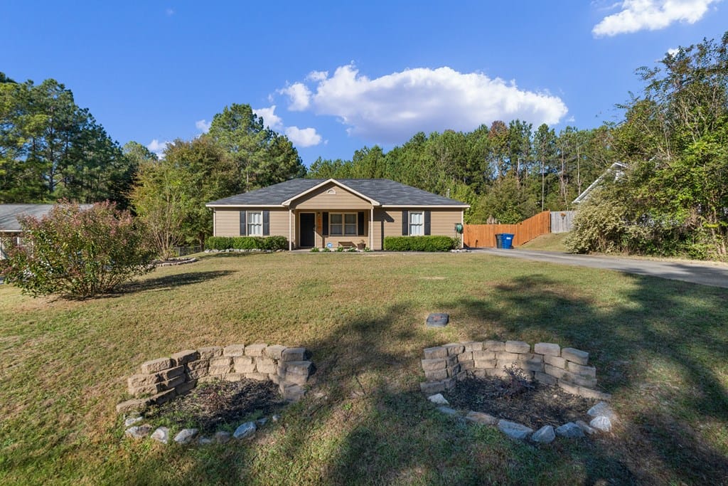 654 Lee Road 0412, Phenix City, AL, 36870, Front of home