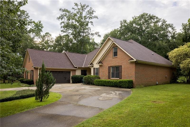 348 Lee Rd 581, Smiths Station, AL, 36877