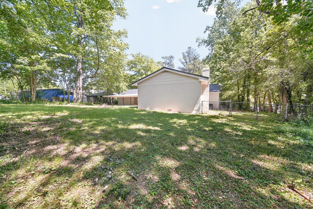 324 Park Hill Dr, LaGrange, GA 30241