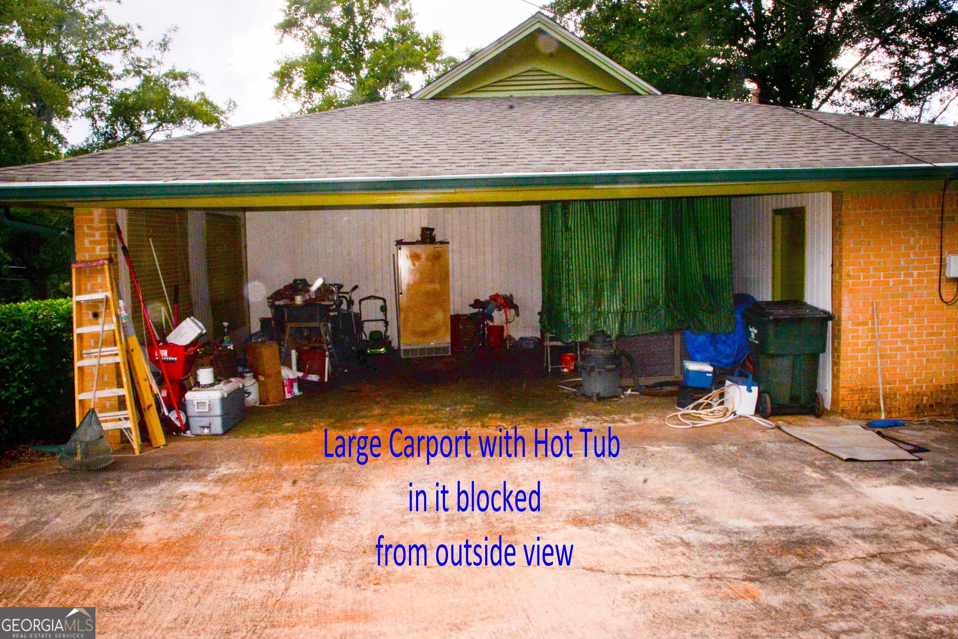 101 Pineview Dr, Thomaston, GA 30286