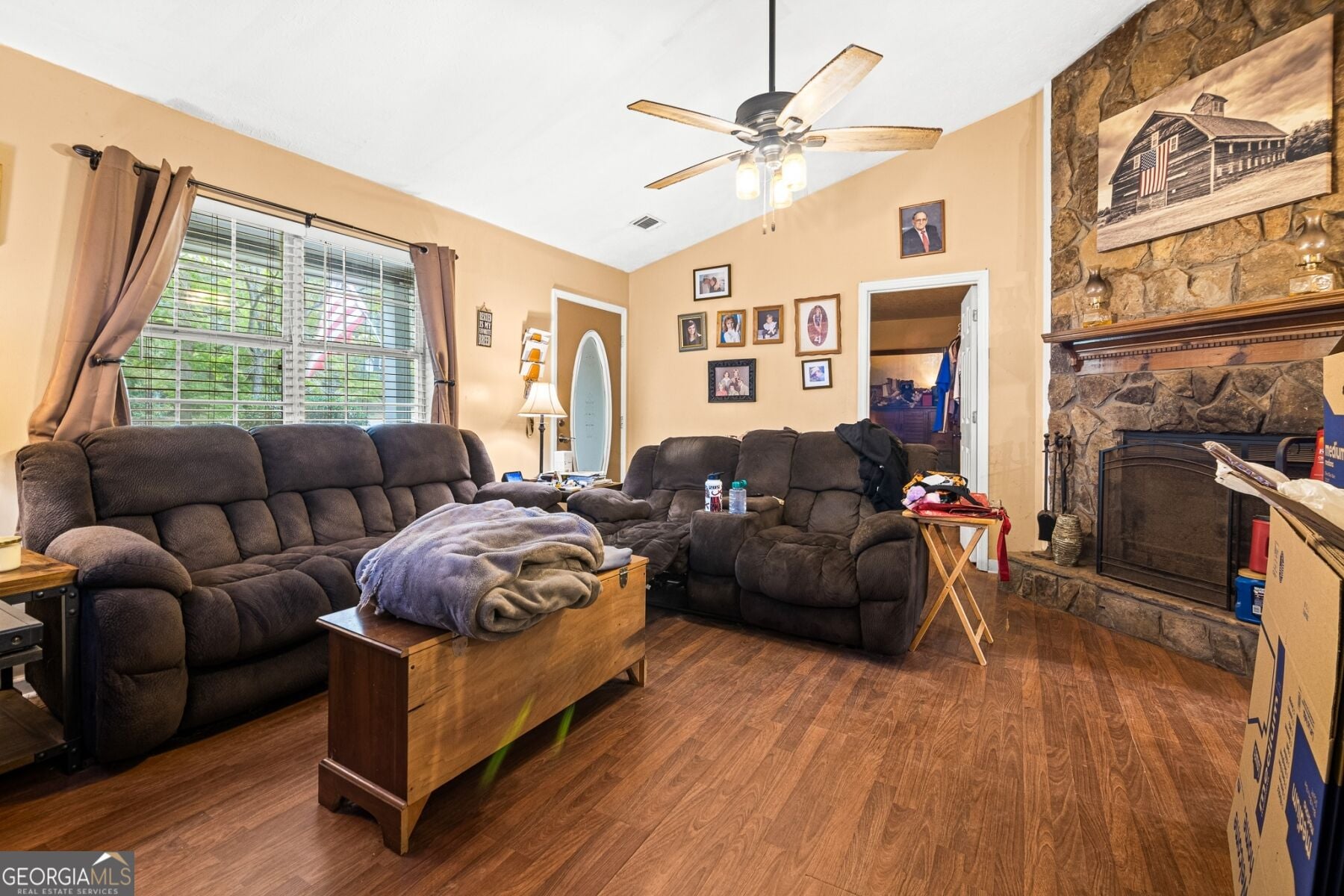 15 Dublin Ct, Newnan, GA 30263