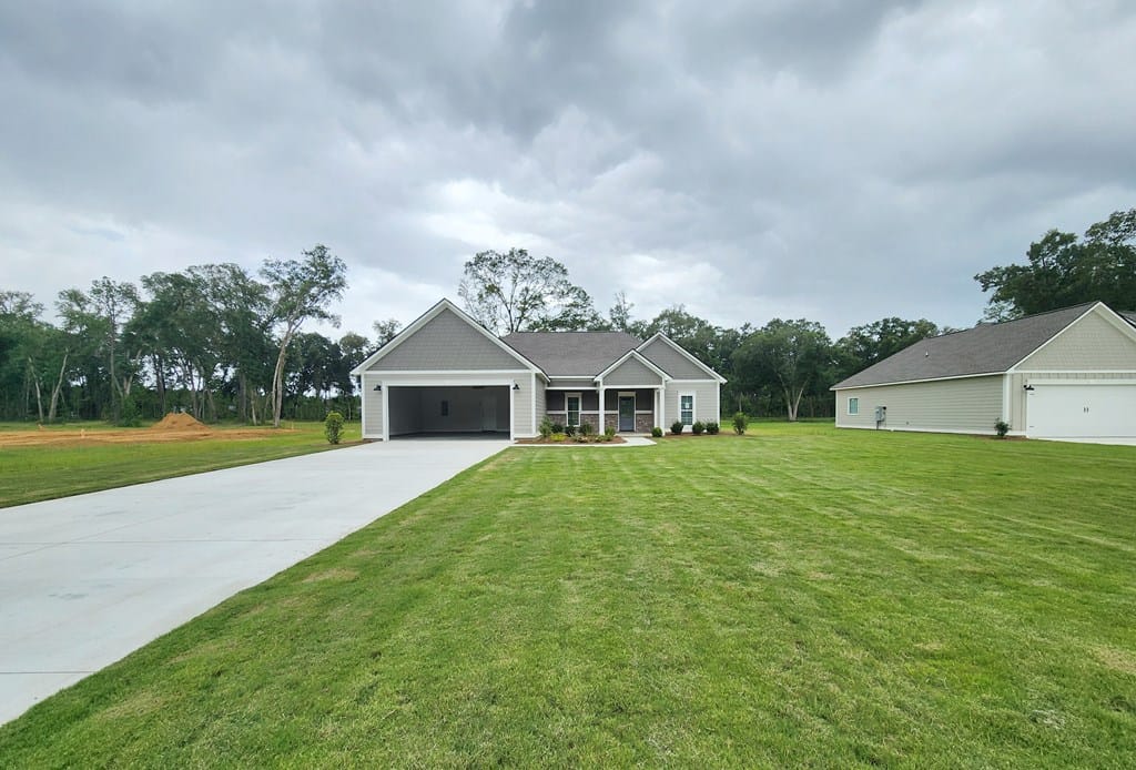 121 Sawtooth Drive, Leesburg, GA 31763