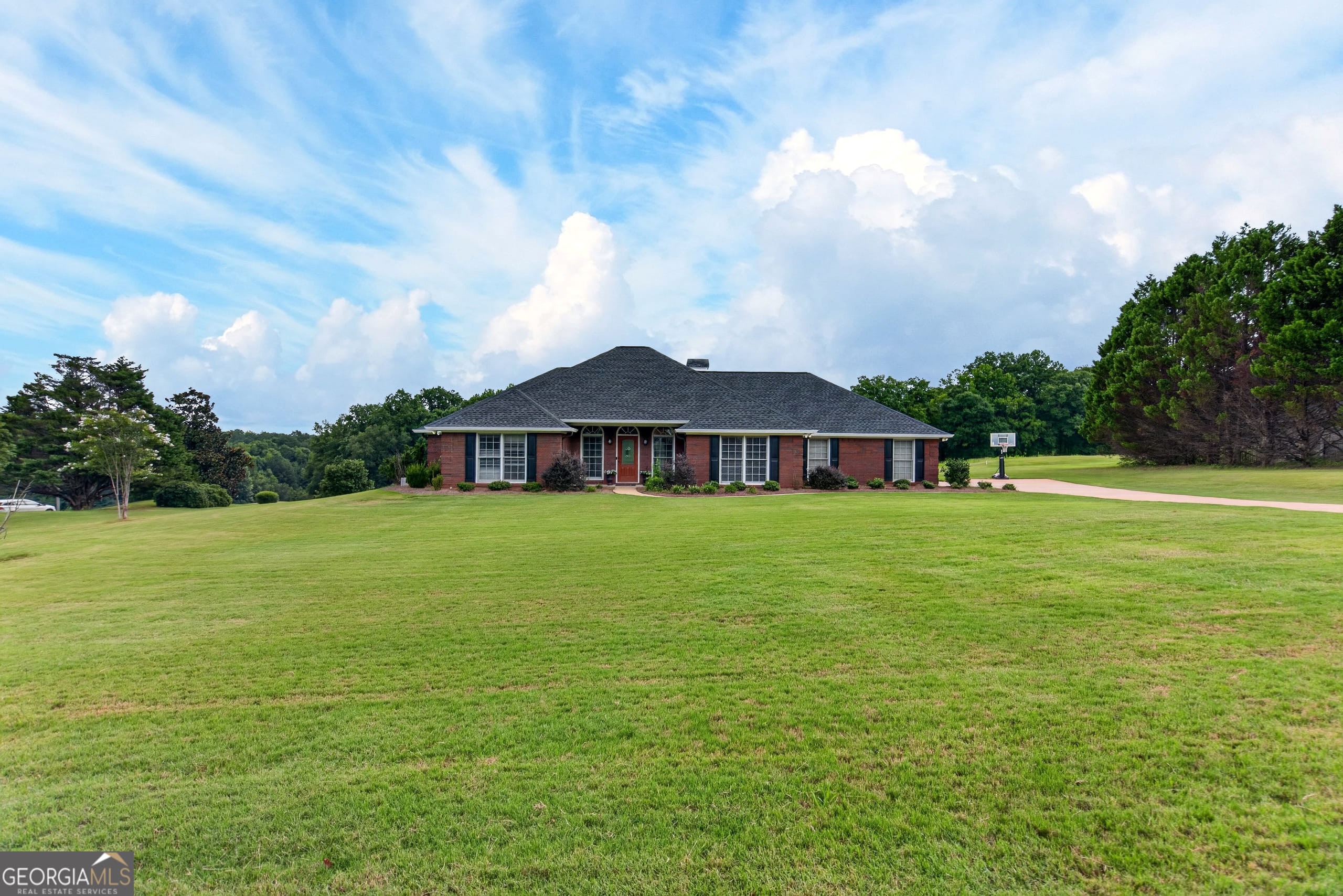 113 Prestwick Dr, LaGrange, GA 30241