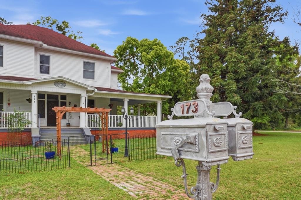 173 Main St, Parrott, GA 39877