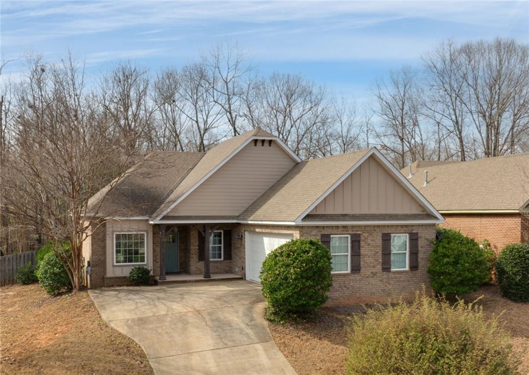 1756 Vfw Road, Auburn, AL, 36832