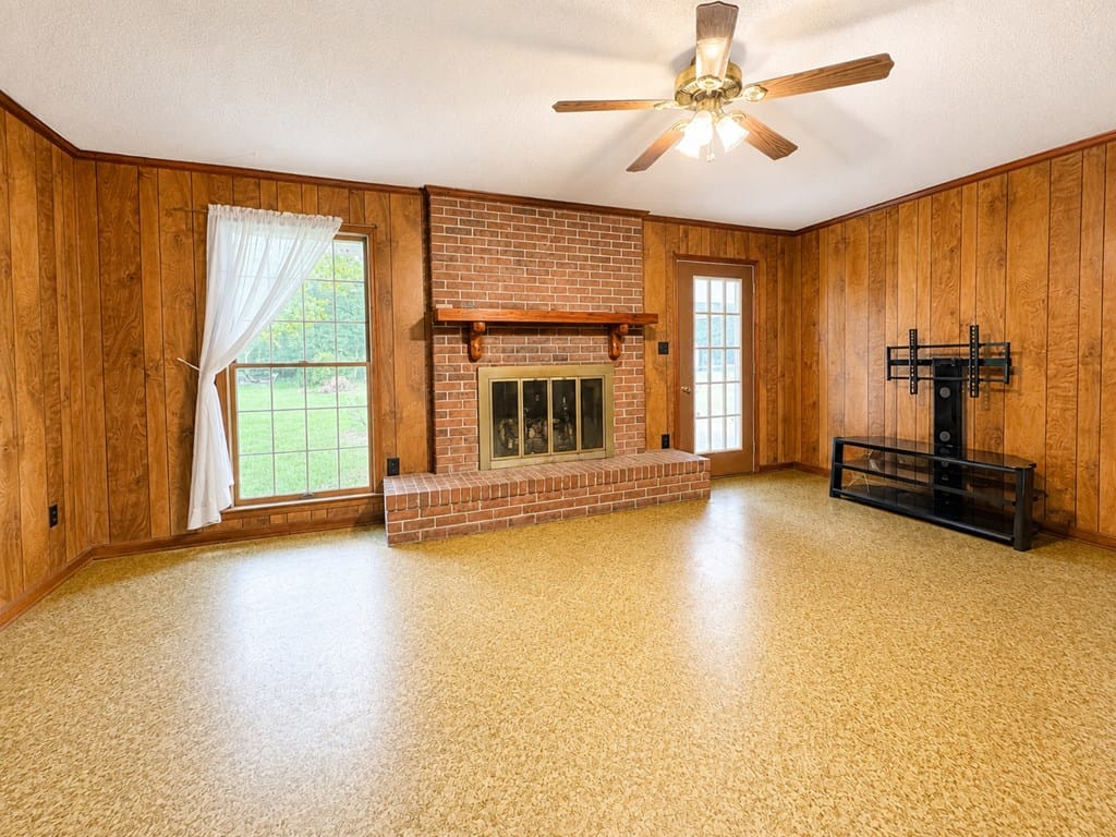 159 Worth St, Sylvester, GA 31791