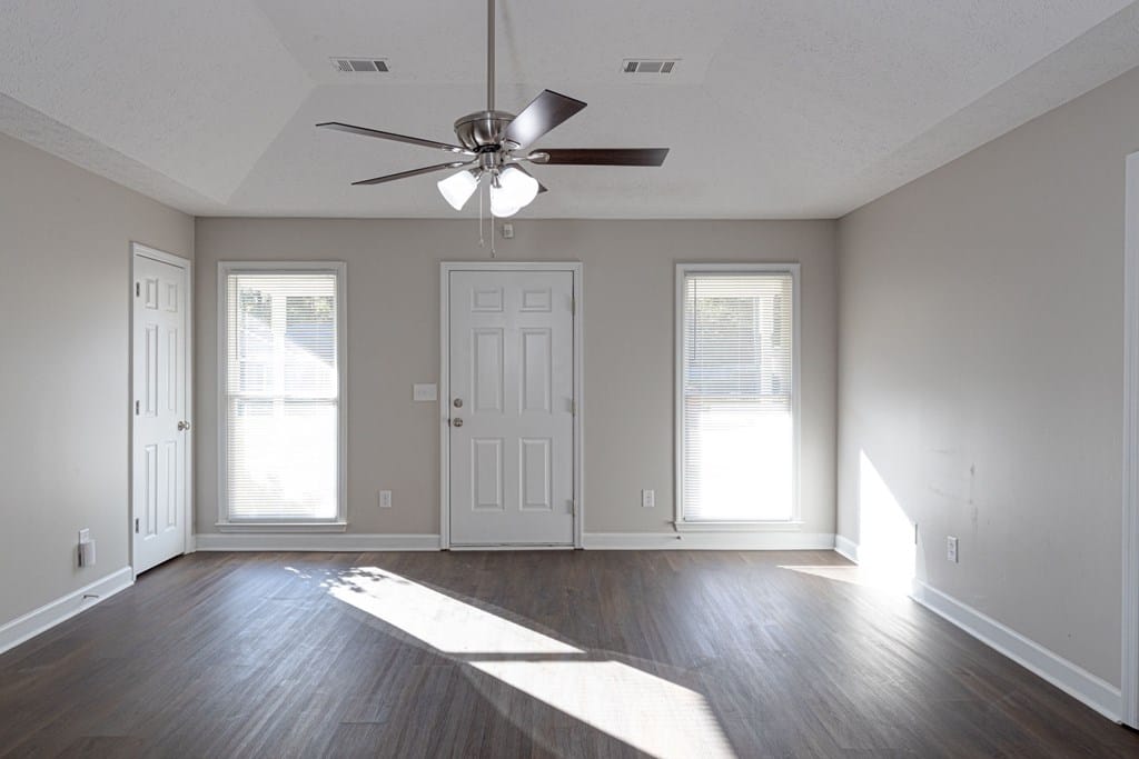 77 Running Bear Drive, Smiths Station, AL, 36877 — Photo 2