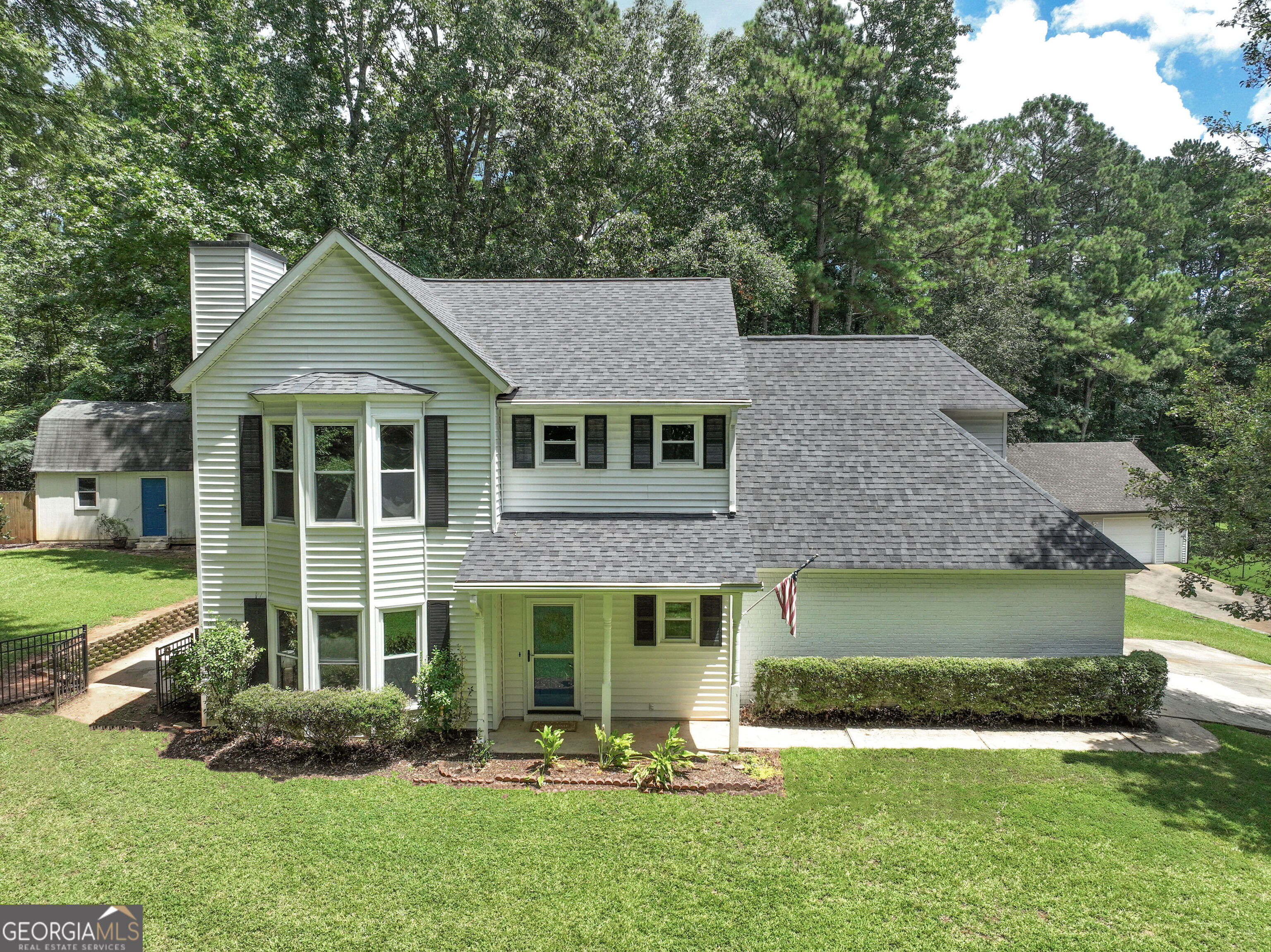 1359 Fischer Rd, Sharpsburg, GA 30277