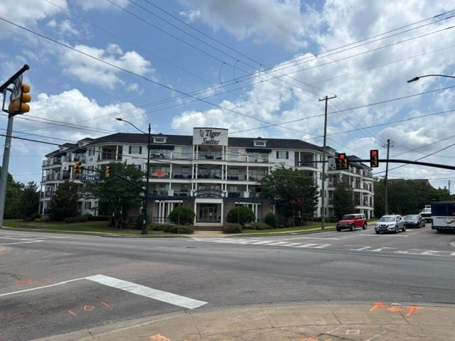 430 W Glenn Ave Unit 313, Auburn, AL 36832