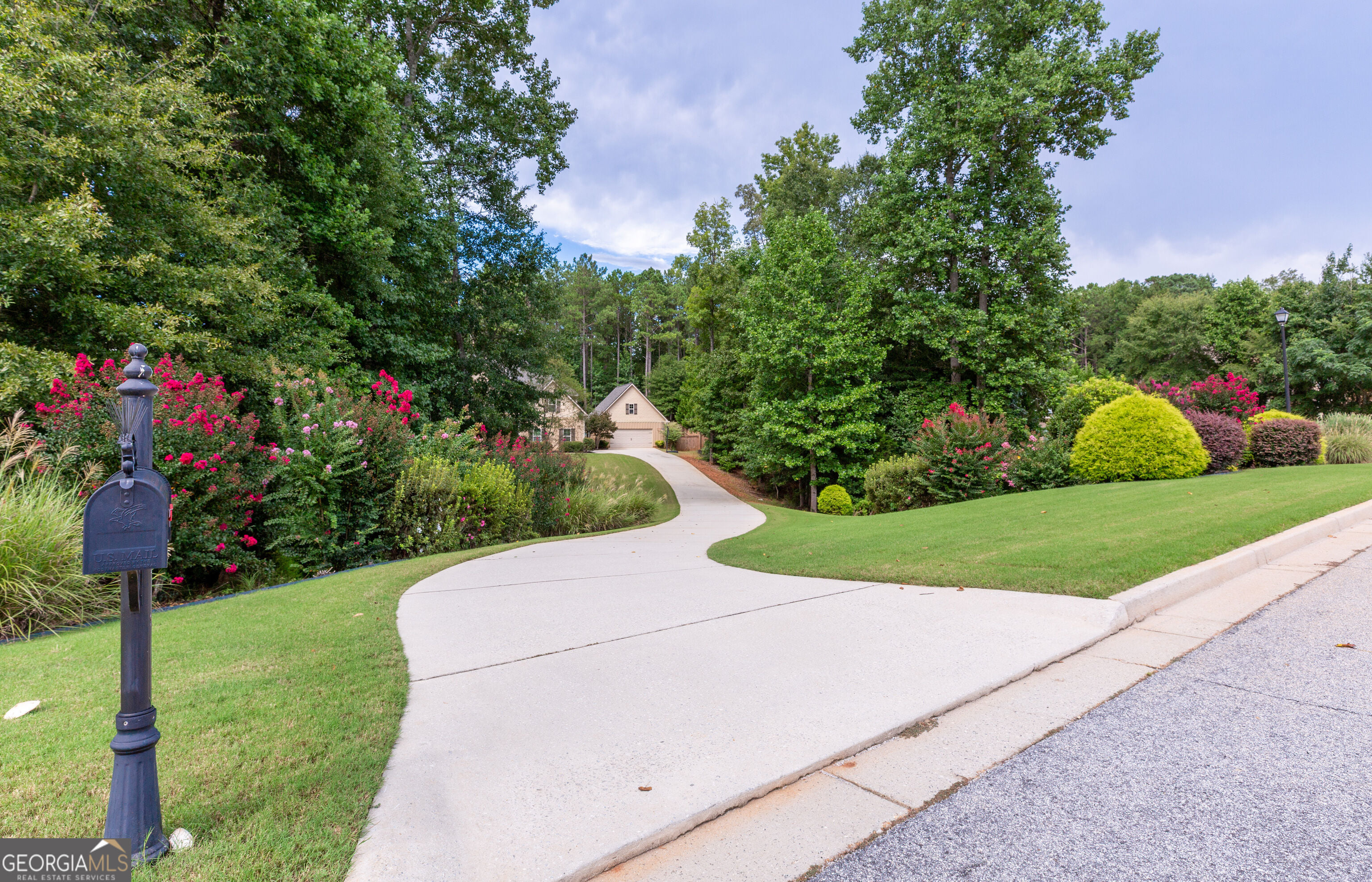 201 Rocky Bay Lane, Senoia, GA 30276
