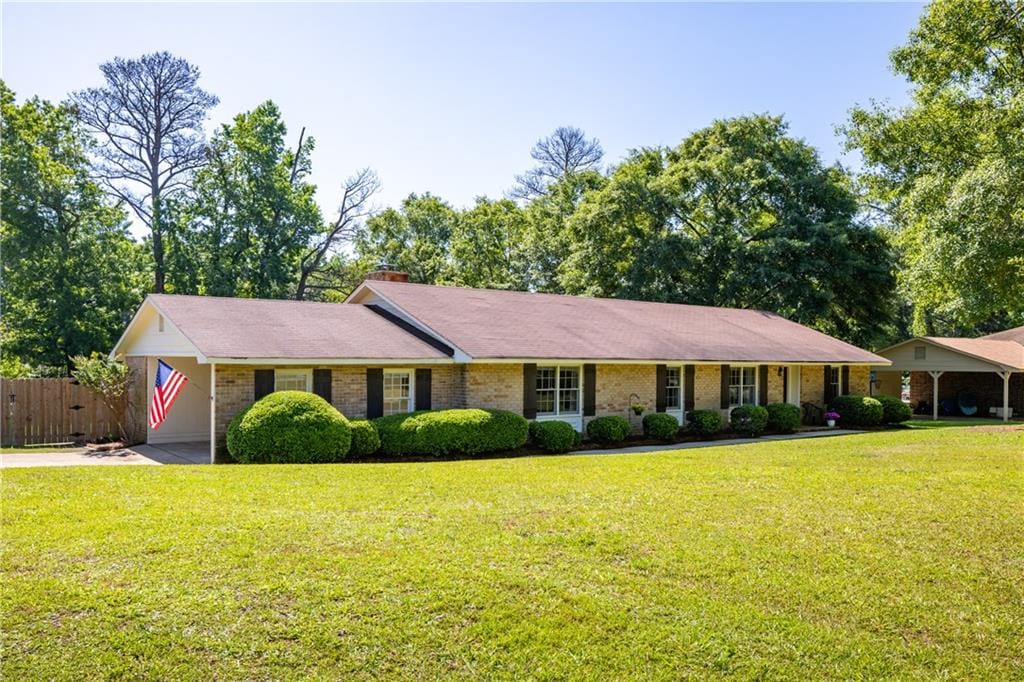 315 Kolin, Smiths Station, AL, 36877