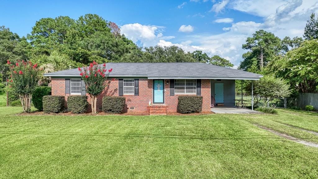 120 Carolyn Ave, Leesburg, GA 31763