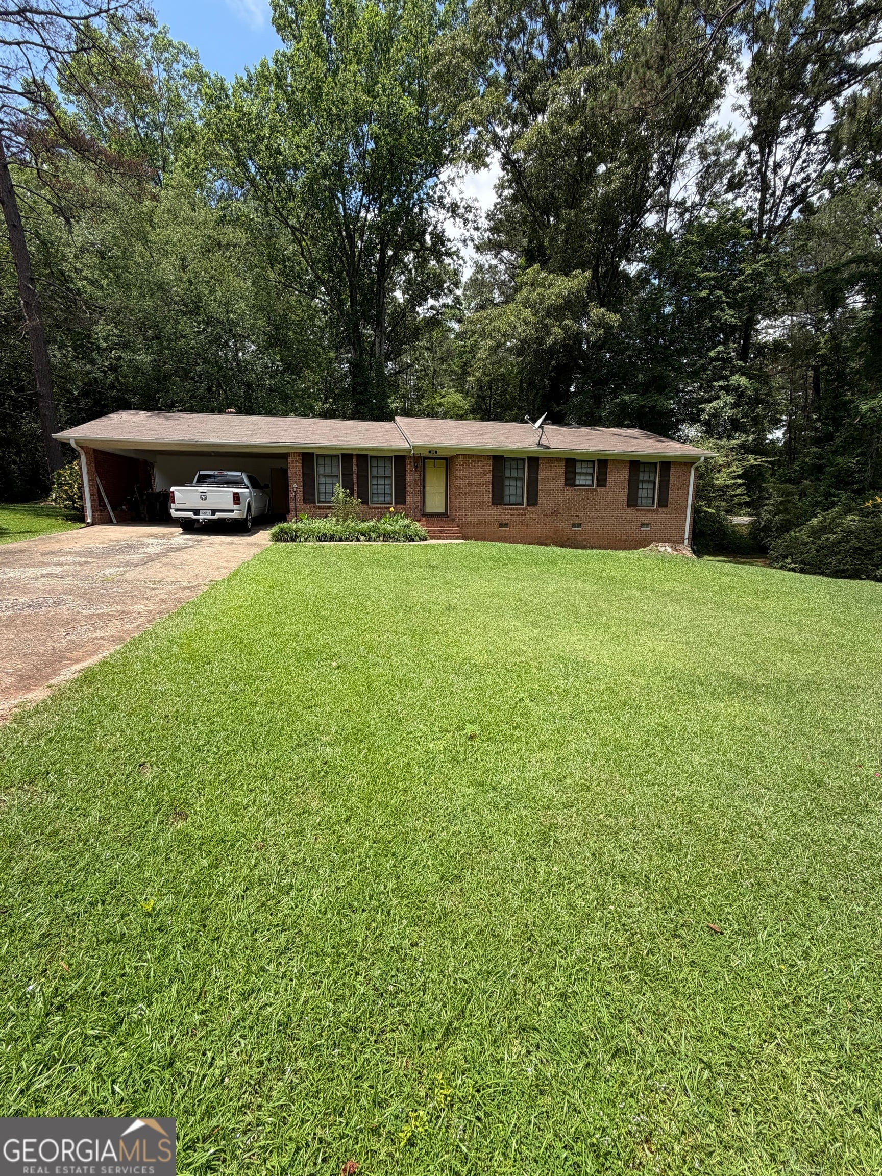 308 Sheppard Dr, Newnan, GA 30263