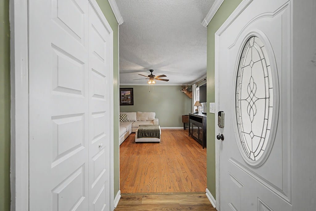 109 Lee Dr, Leesburg, GA 31763