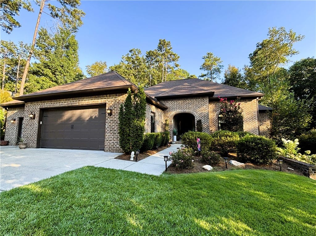 825 Still Waters Drive, Dadeville, AL, 36853