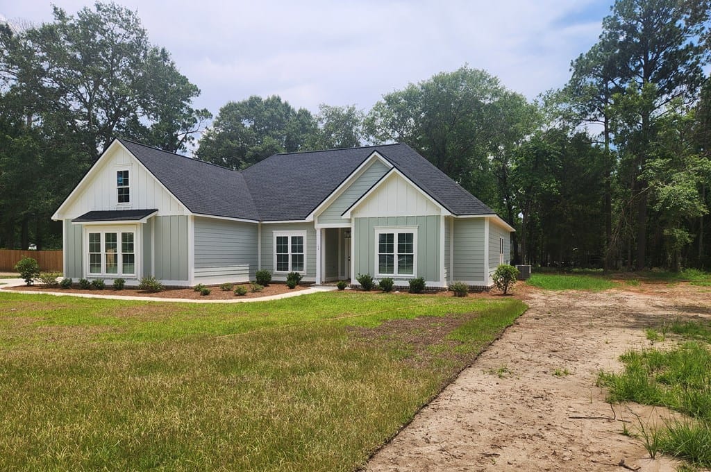 109 Tybee Ln, Leesburg, GA 31763