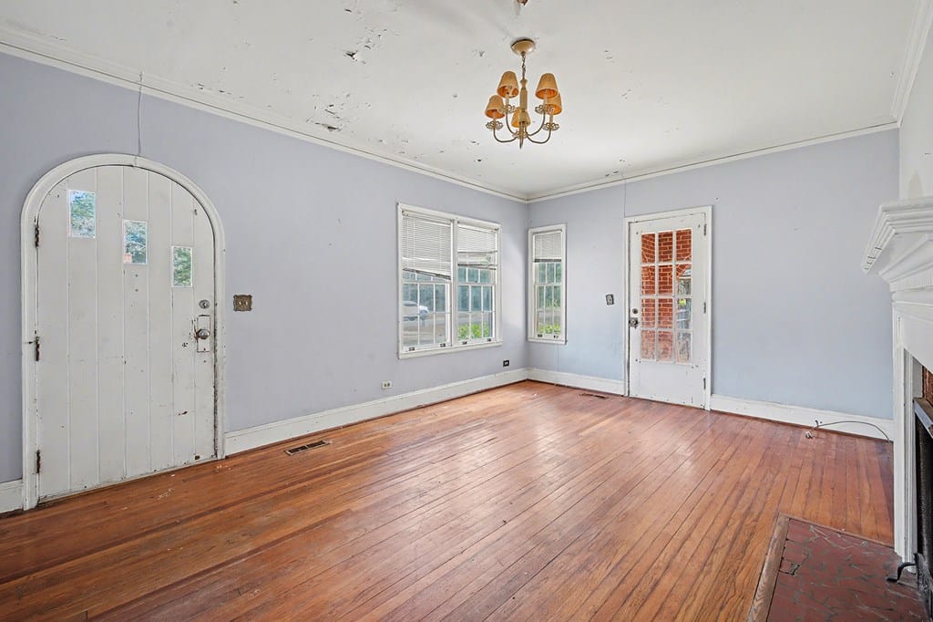 1302 Baker Ave, Albany, GA 31707, USA — Photo 3