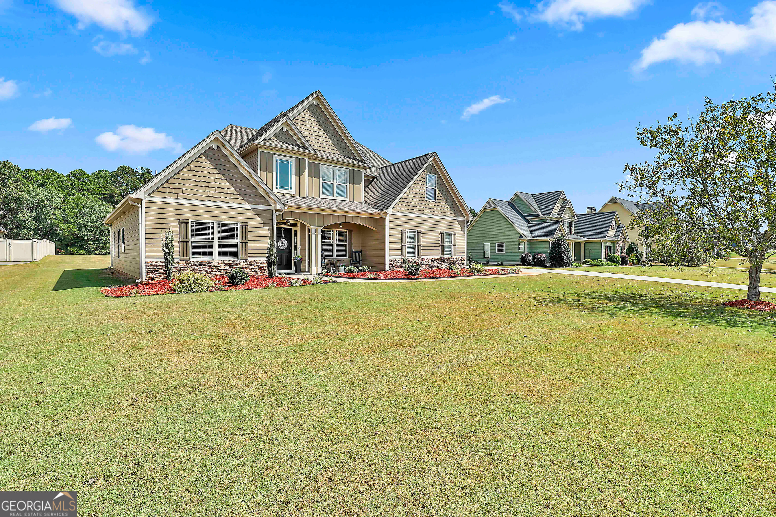 20 Water Oak Dr, Sharpsburg, GA 30277