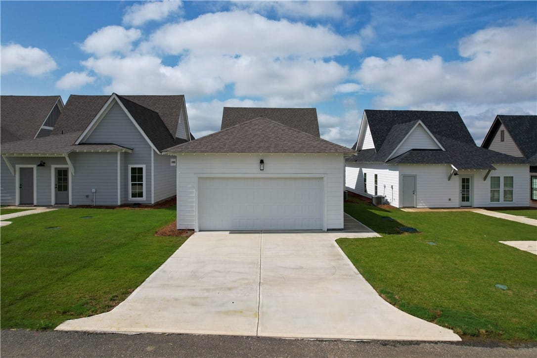 3167 BOTTLE, Auburn, AL, 36830 — Photo 2