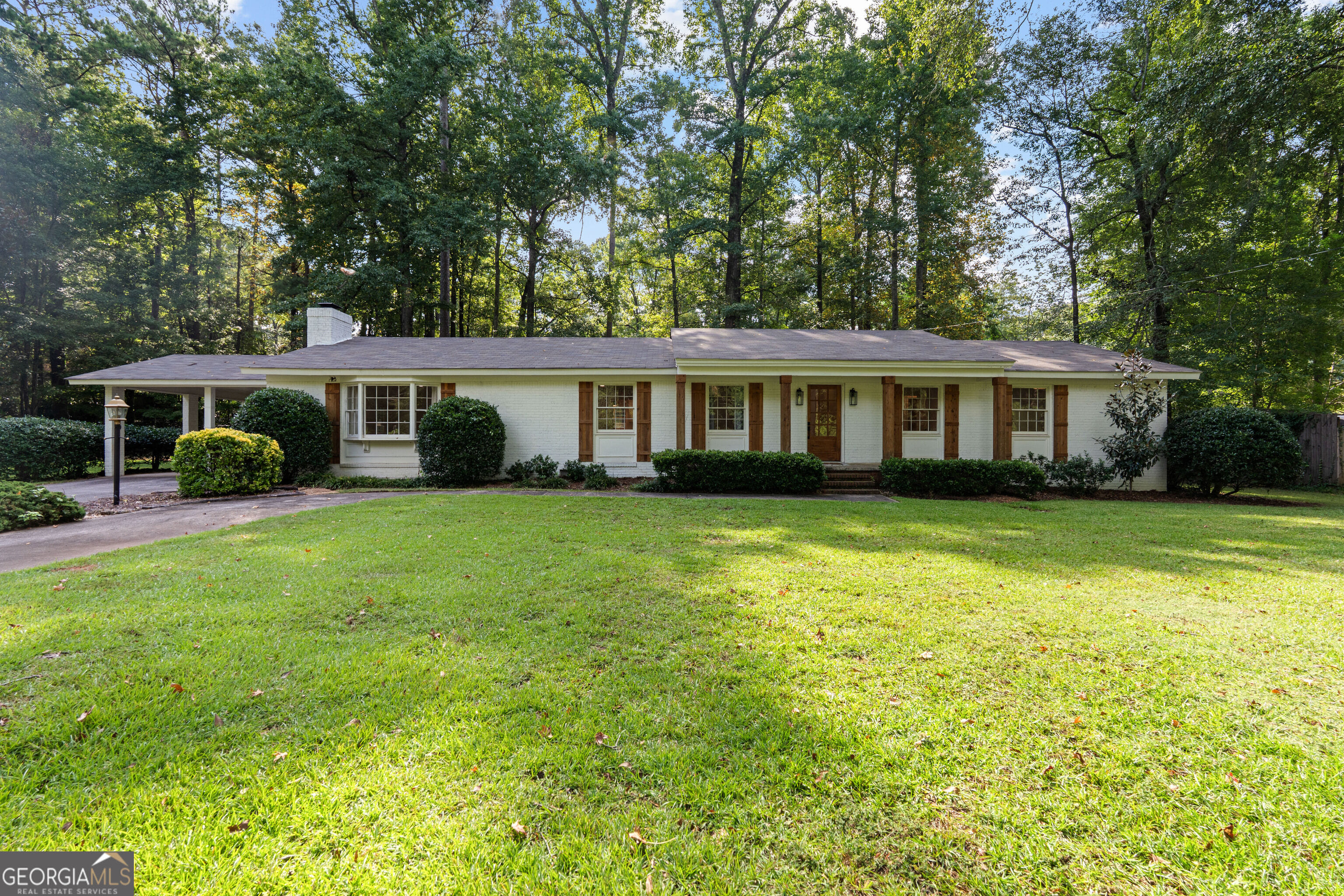 509 Nelson Dr, Thomaston, GA 30286