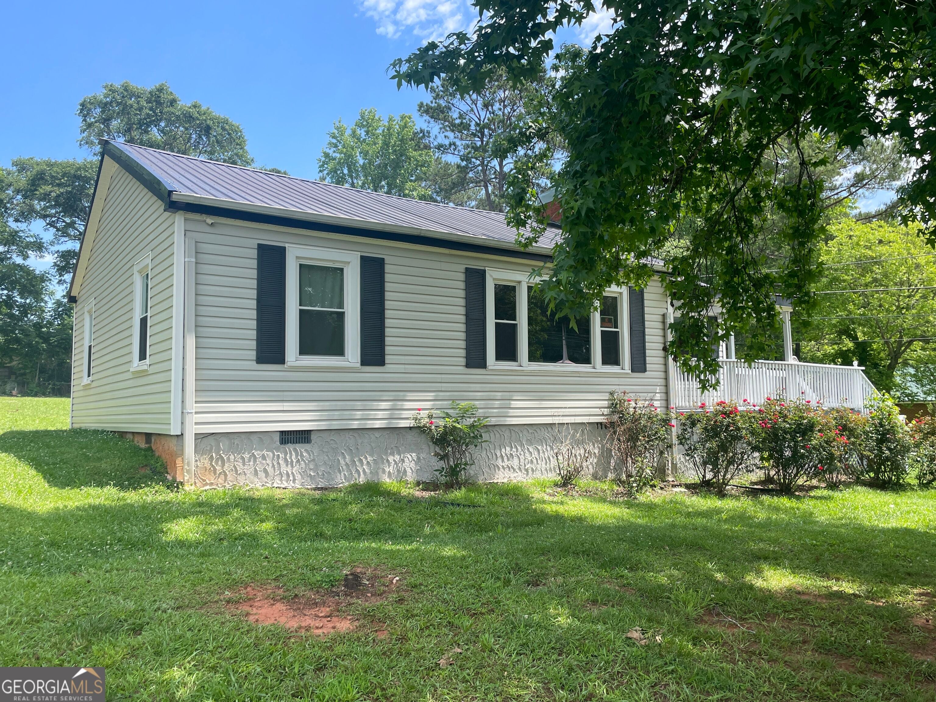 21 Newton St, Manchester, GA 31816