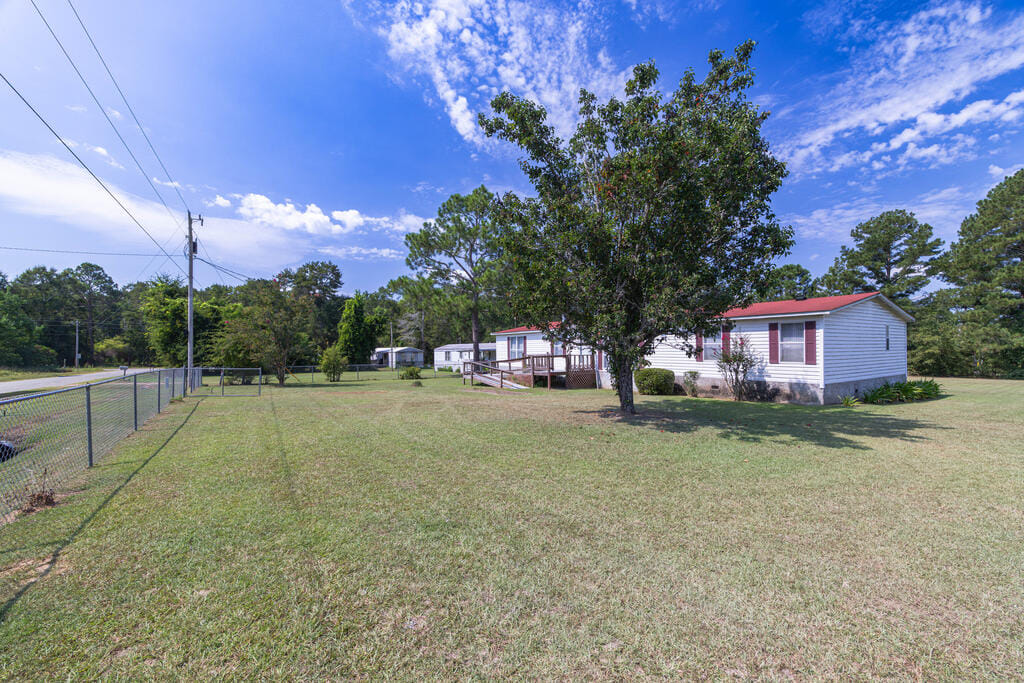 294 Pebble Hill Cir, Sylvester, GA 31791