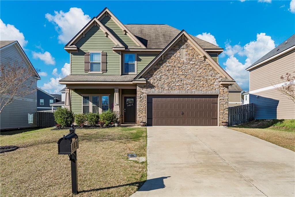 103 Red Oak Pl, Smiths Station, AL 36877