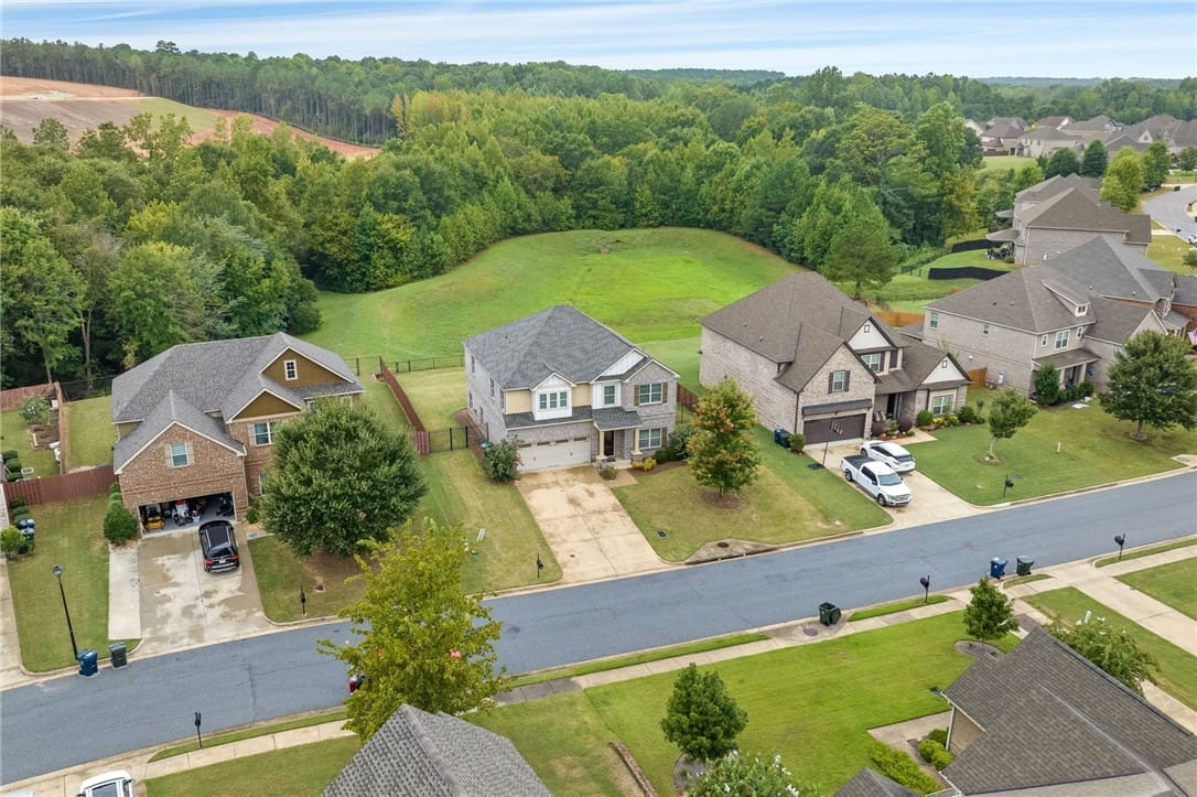 665 BANBURY, Auburn, AL, 36832 — Photo 3