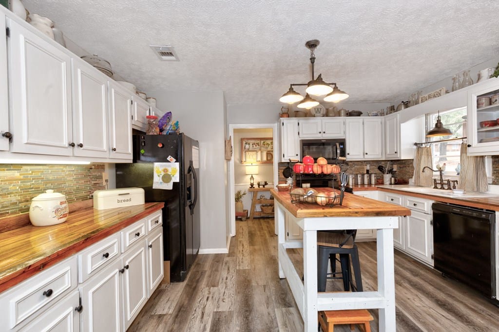 3806 Rockdale Dr, Columbus, GA 31907, USA — Photo 3