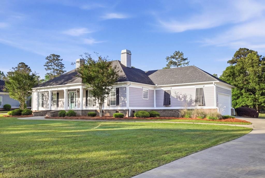 126 Quail Chase Dr, Leesburg, GA 31763