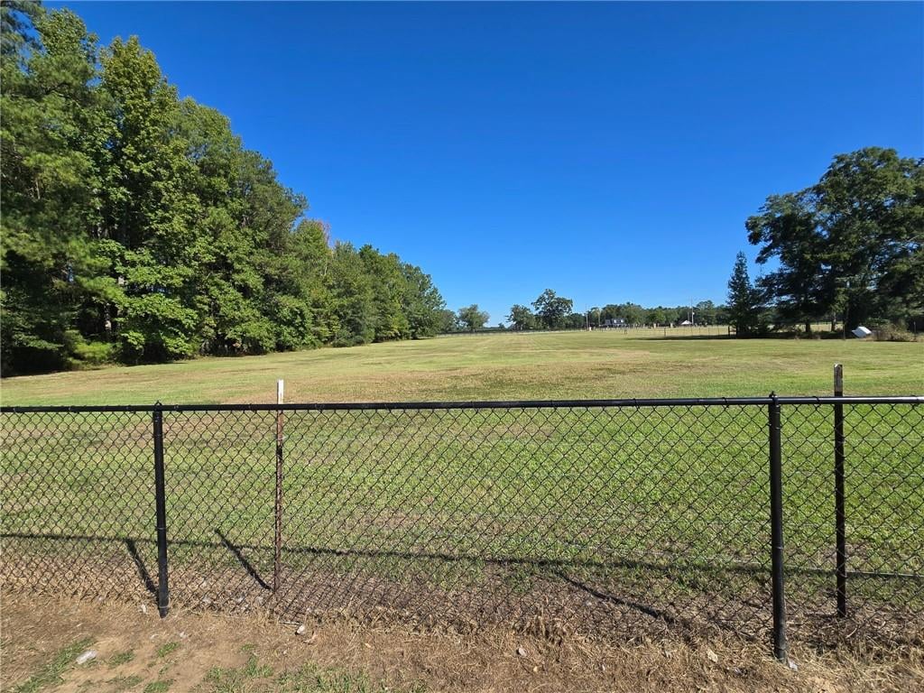 12 Diamond Rd, Opelika, AL 36804
