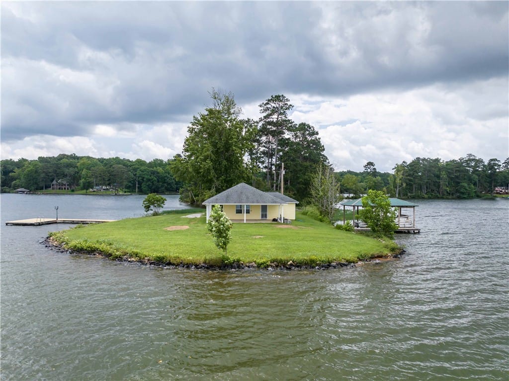 250 Lee Road 844, Valley, AL 36854