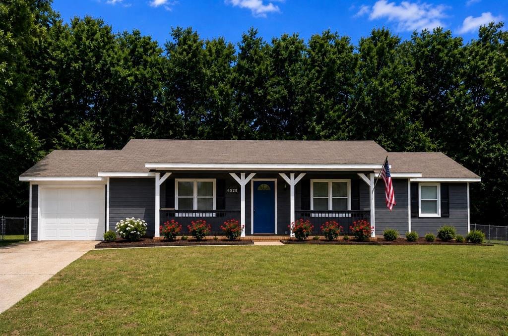 6623 Autumnleaf Dr, Columbus, GA 31904