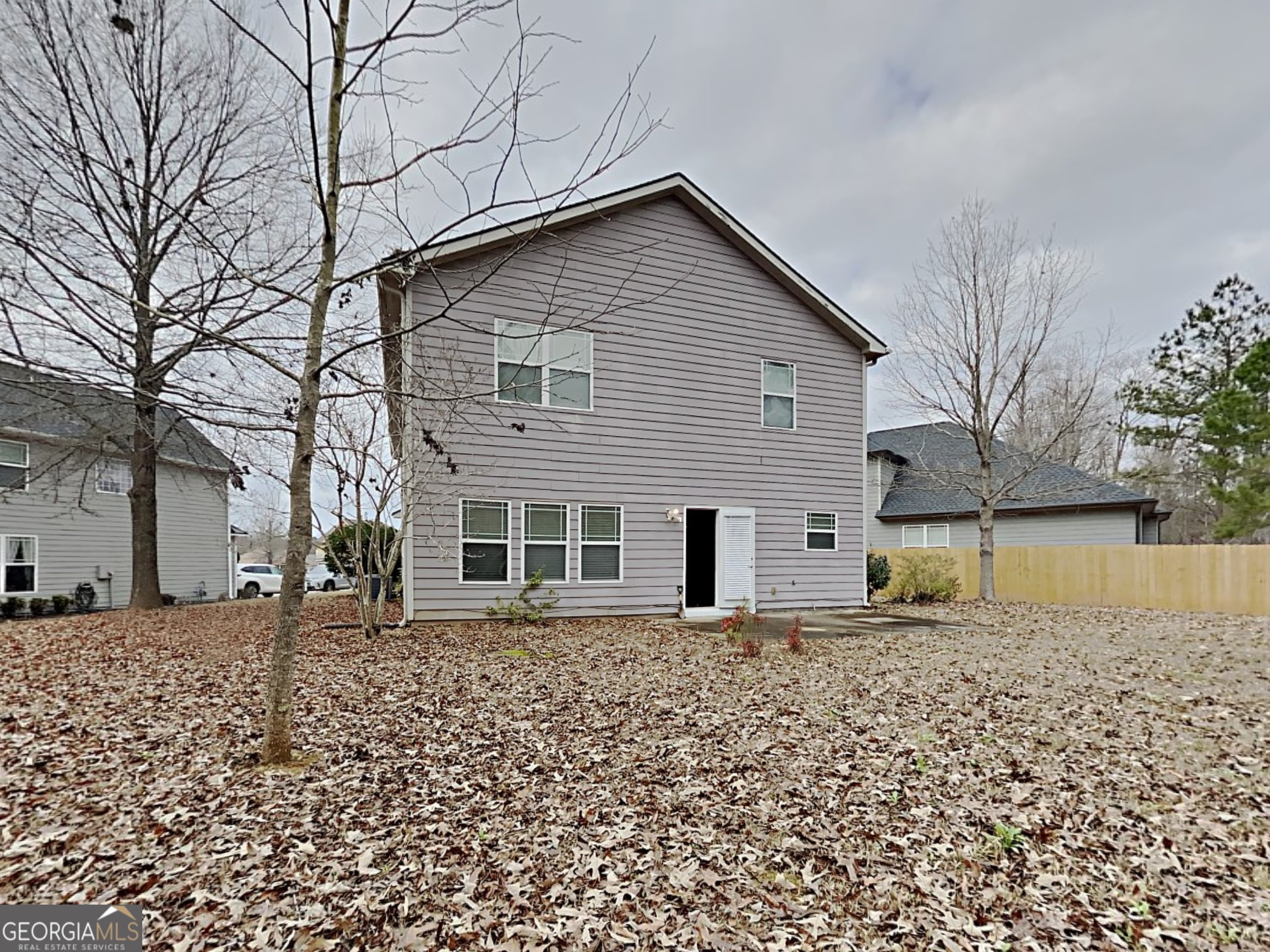 14 Stone Ct, Newnan, GA 30265