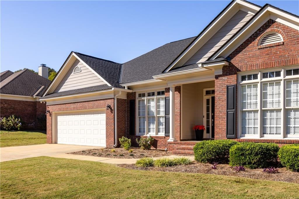 66 Buckhead Dr, Smiths Station, AL 36877