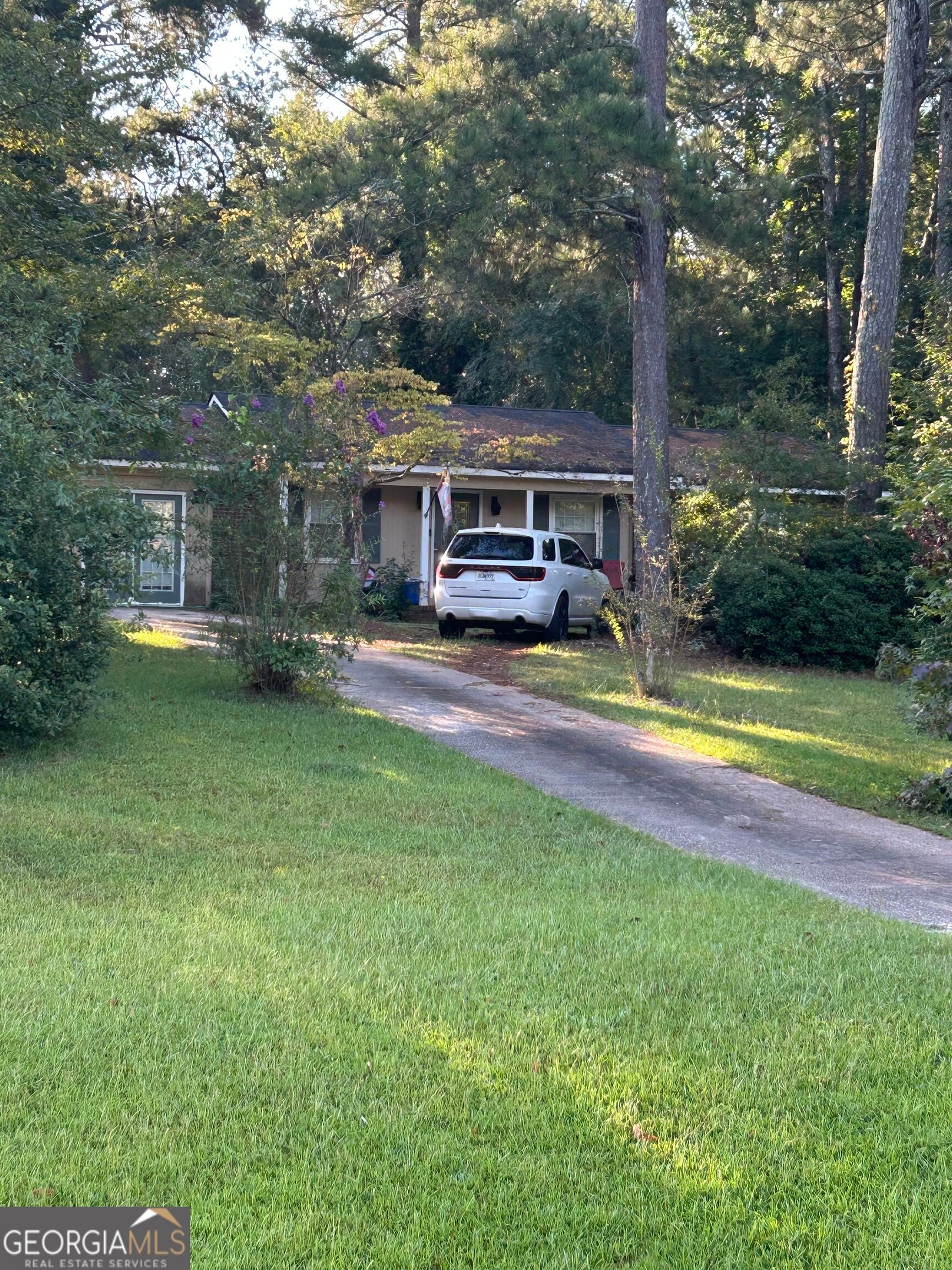 224 Cosby Dr, LaGrange, GA 30241
