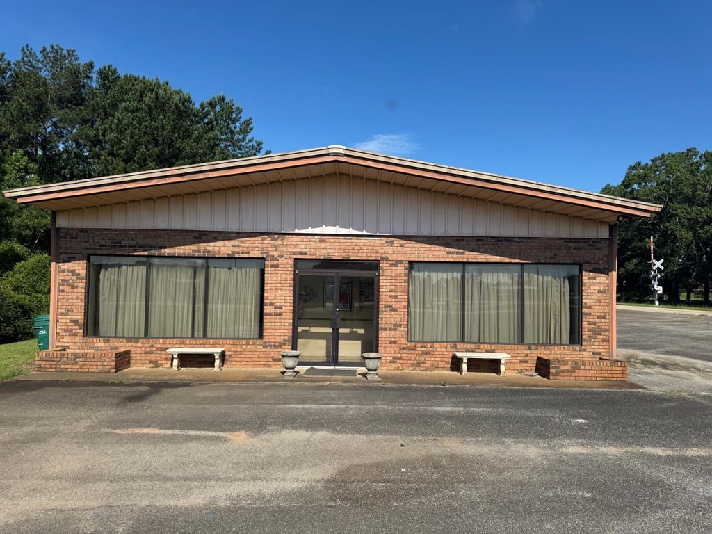 137 Martin Luther King Jr Blvd, Blakely, GA 39823
