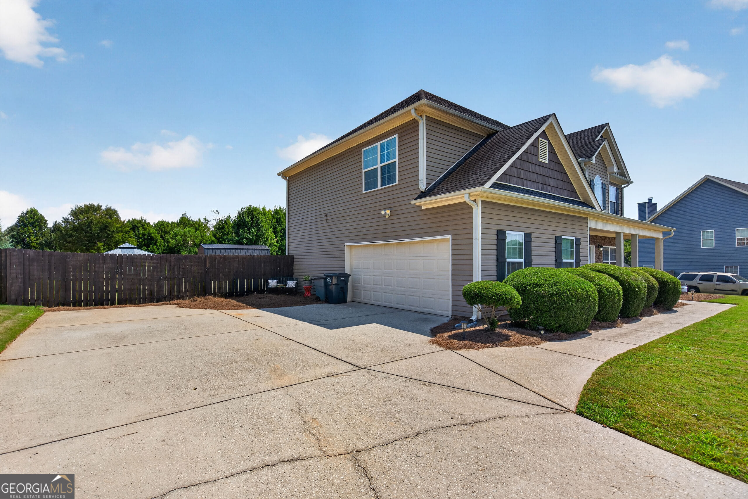 124 Hamilton Lake Dr, LaGrange, GA 30241