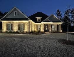 89 Lancelot Lane, Opelika, AL, 36801