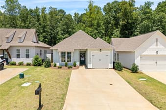 712 VILLAGE, Opelika, AL, 36801